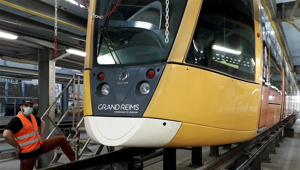 Print large industrial parts. Ultra fast