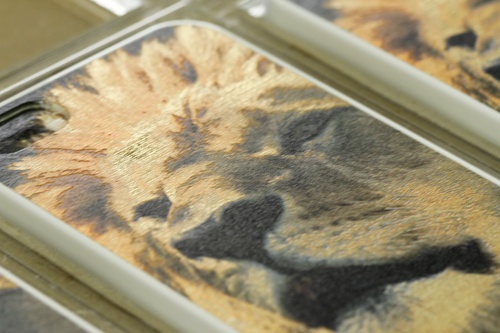 Varnish the case with clear ink printing